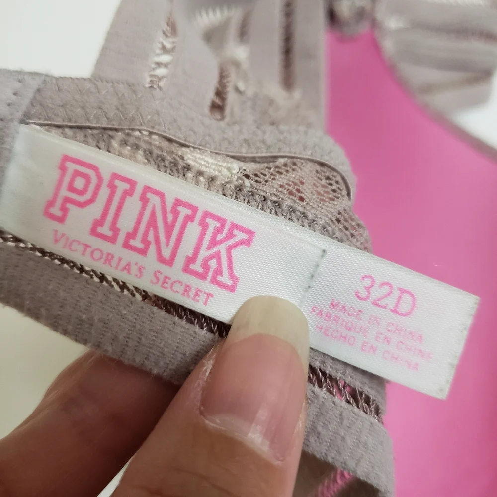 32D Pink Victoria's Secret Gray Floral Lace - Picture 7 of 9